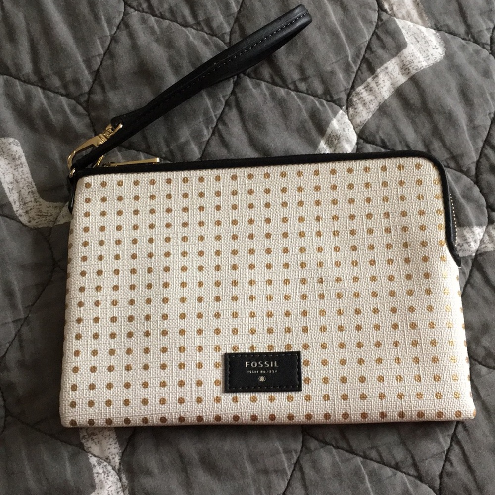 Brand new wristlet
